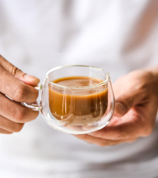 كوب بجدار مزدوج لقهوة أنيقة ومسؤولة