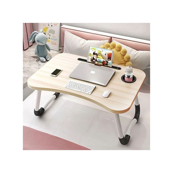 Travaillez, lisez et mangez confortablement avec cette table pliable