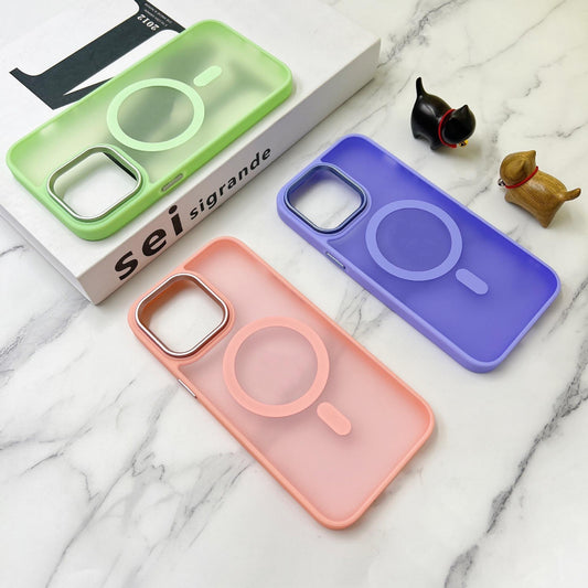 Étui Magnétique pour iPhone : Élégance Matte et Protection Frosted de Haute Qualité