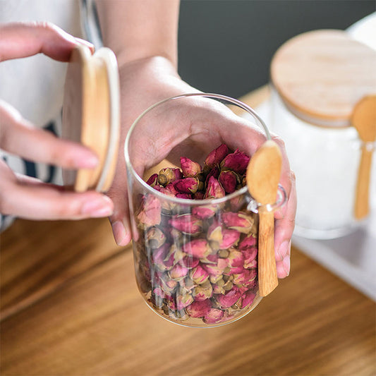 برطمانات مستديرة محكمة الغلق مع ملاعق