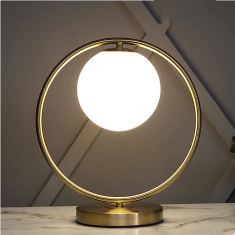 مصباح طاولة LED إبداعي حديث مثالي