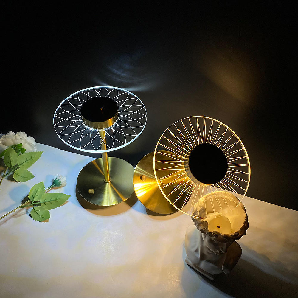 Lampe de Table en Cristal pour Illuminer votre Décor