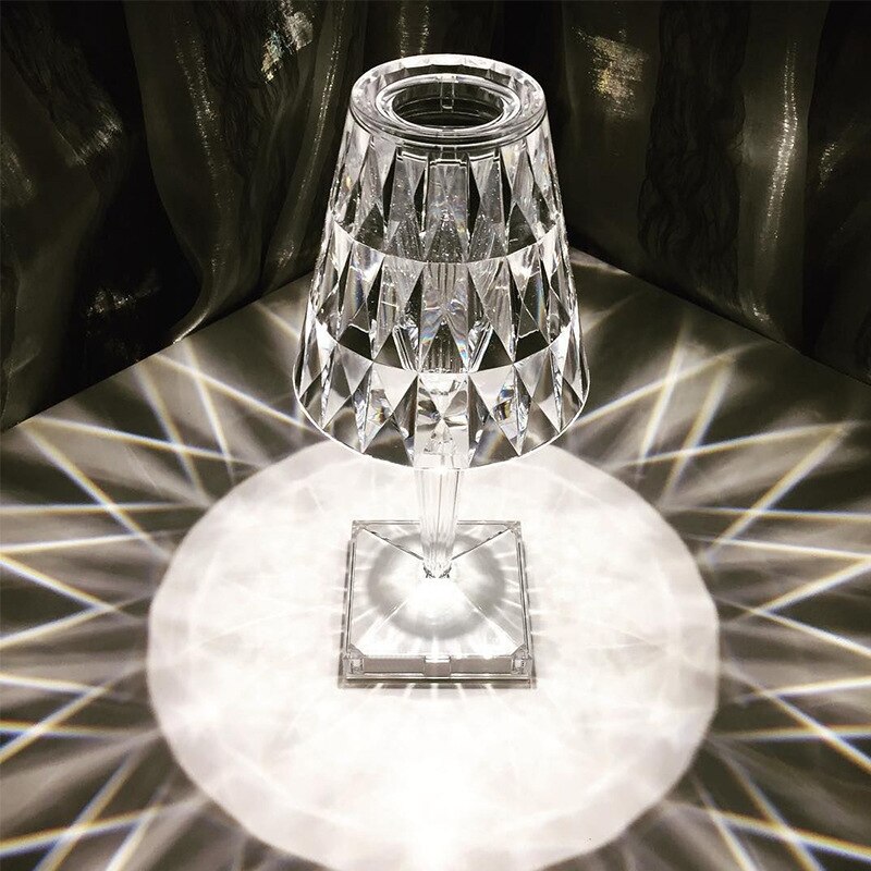 Lampe de Table LED en Diamant avec Contrôle Tactile et Chargeur en Clip
